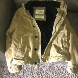 Abercrombie Adirondack Jacket w/ fur on the inside